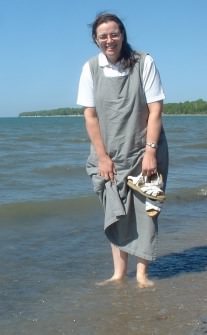 Linda wets her feet in Lake Erie
